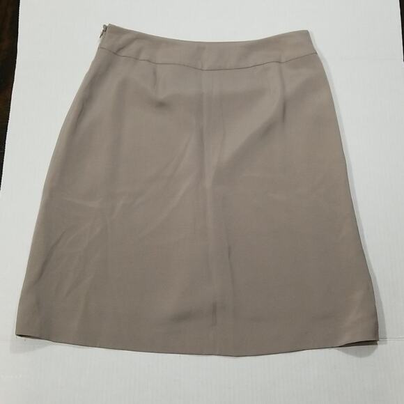 Ann Taylor‎ A-line skirt size 4 - Picture 2 of 7